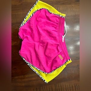 SOFFE shorts size small